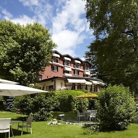 Albergo Milano Snc 란조 딘텔비 외부 사진